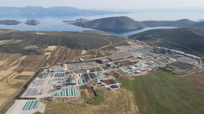 Η Σωληνουργεία Κορίνθου εγκαινιάζει το μεγαλύτερο βιομηχανικό φωτοβολταϊκό στέγης στην Ελλάδα.